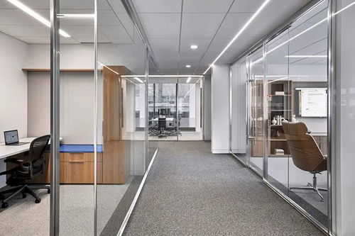 經(jīng)濟咨詢公司辦公室設計,光影流動,純凈而充滿張力